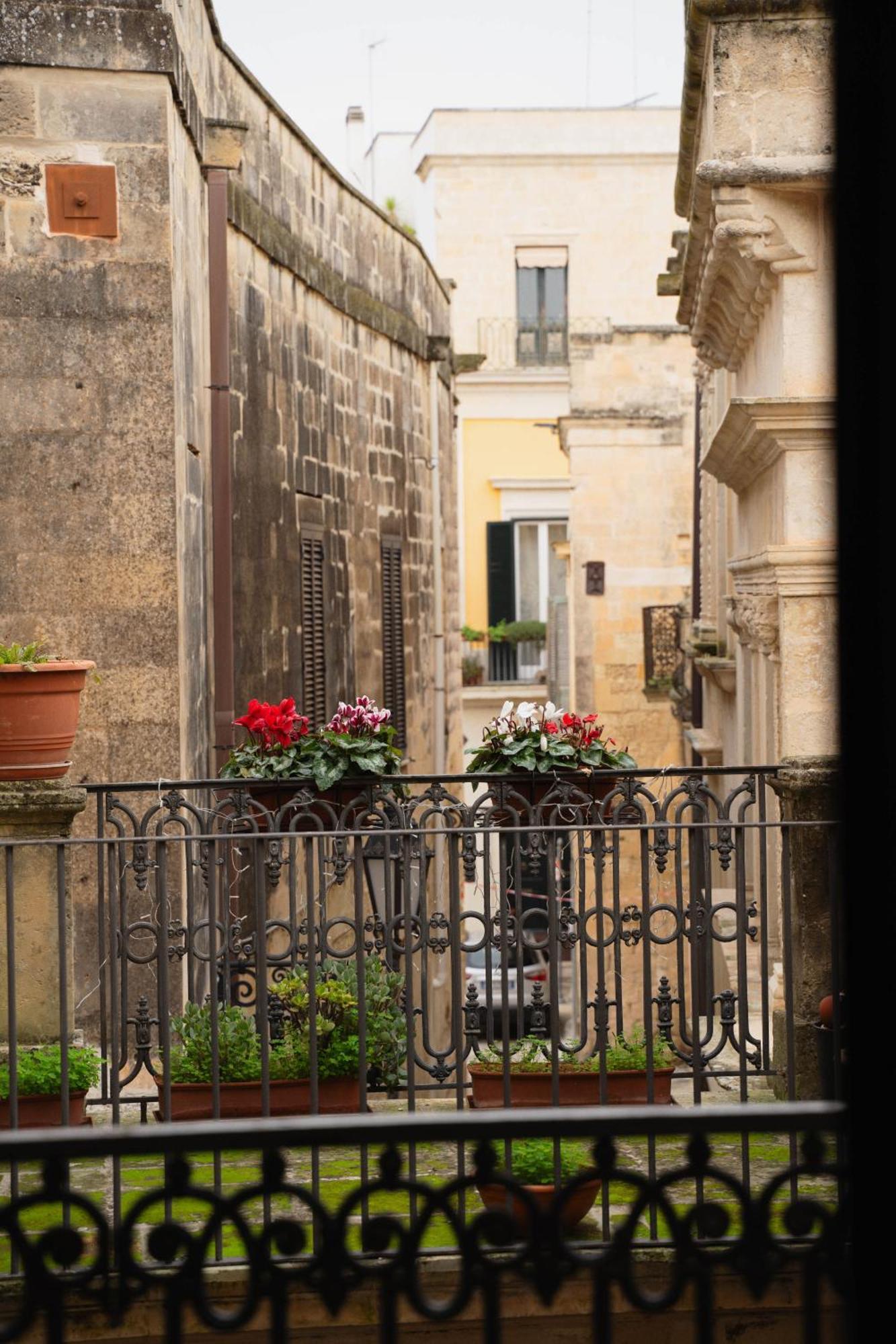 Victoria Apt - Historical Centre Lecce Exteriér fotografie